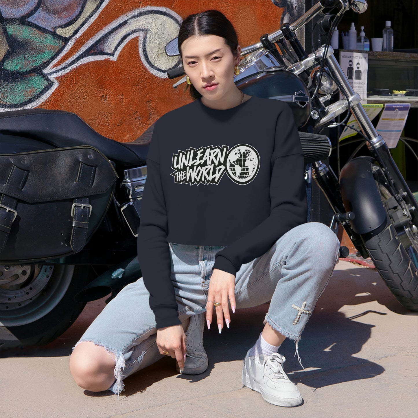 Unlearn The World - WM Crop Sweatshirt