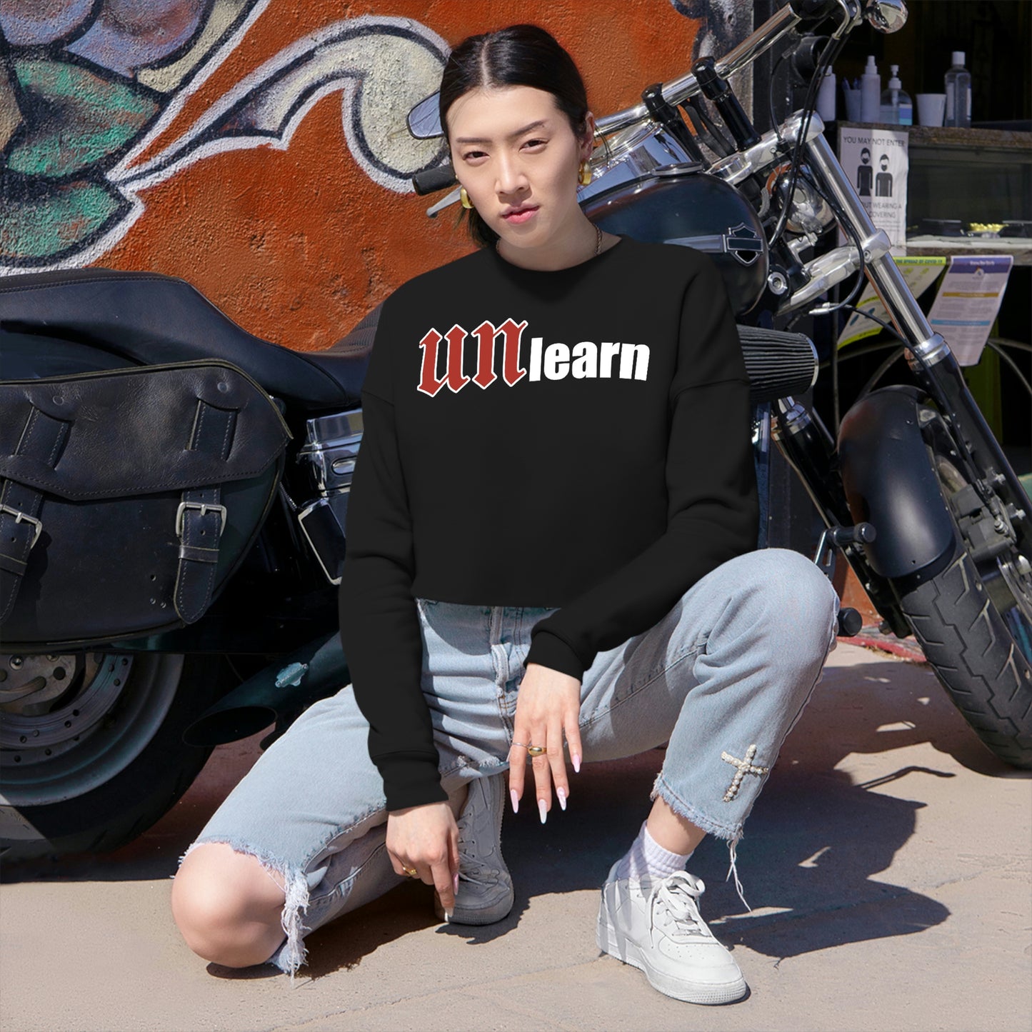 Unlearn The World - UNmatic Crop WM