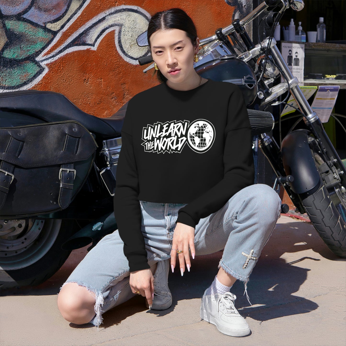 Unlearn The World - WM Crop Sweatshirt